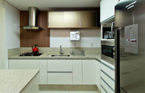Leia mais sobre o artigo Pias de granito: elegância e durabilidade para cozinha e banheiro